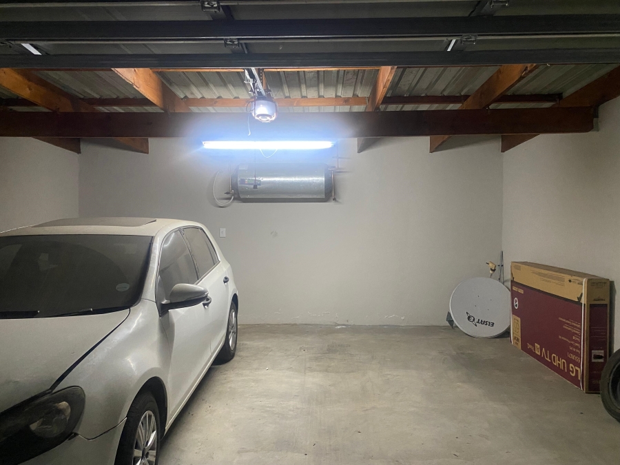 3 Bedroom Property for Sale in Waterval East North West